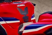CBR1000RR-R Fireblade SP (photo 29)