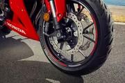 CBR500R E-Clutch 2026 (photo 8)
