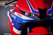 CBR600RR (photo 0)